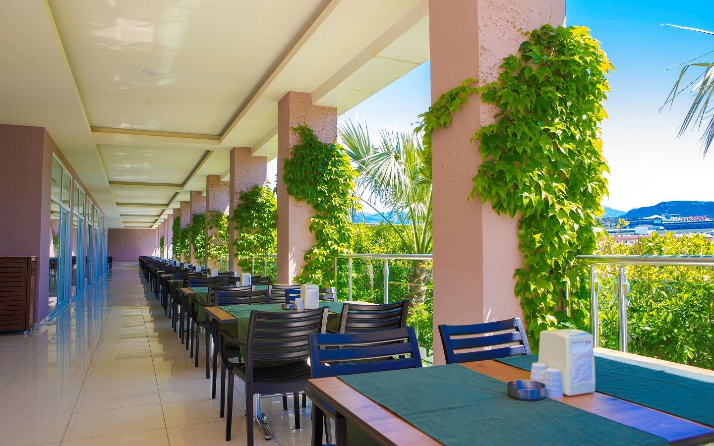 restaurants-main-restaurant