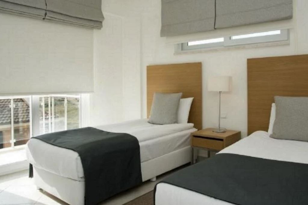 rooms-superior-dublex-suite-2-bedrooms-balcony-or-terrace