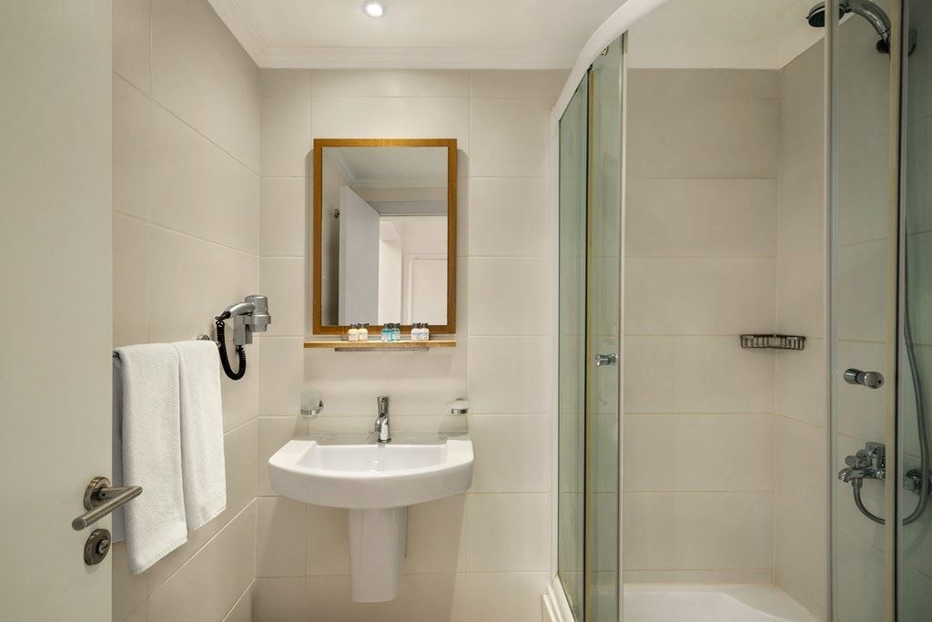 rooms-junior-suite-2-bedrooms-balcony-or-terrace