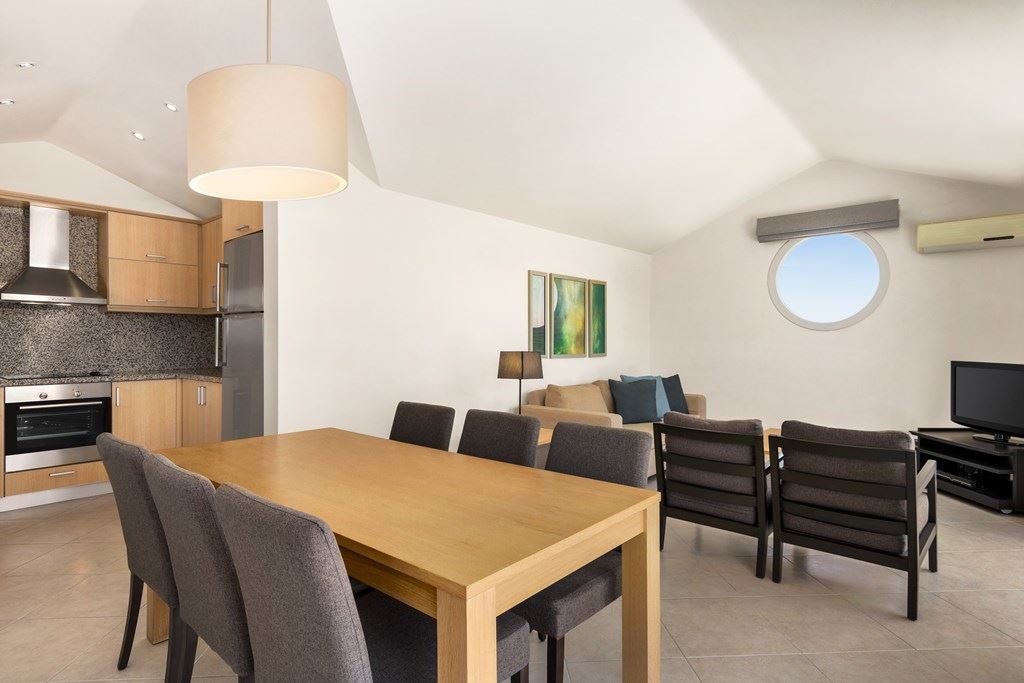 rooms-penthouse-dublex-suite-3-bedrooms-balcony-or-terrace