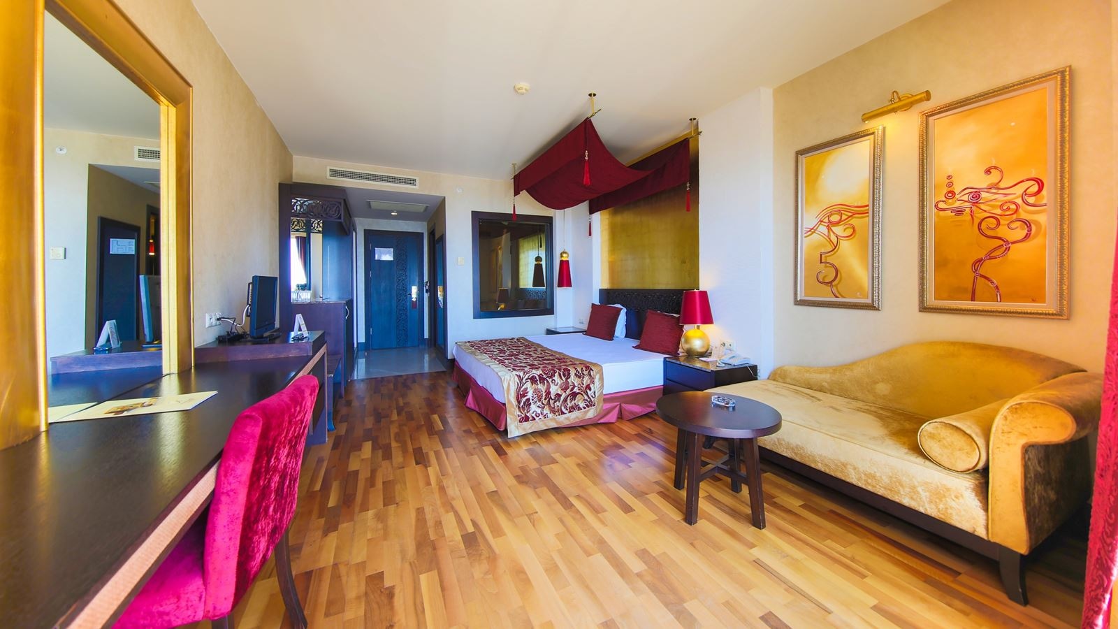 rooms-hotel-standart-room-land-view