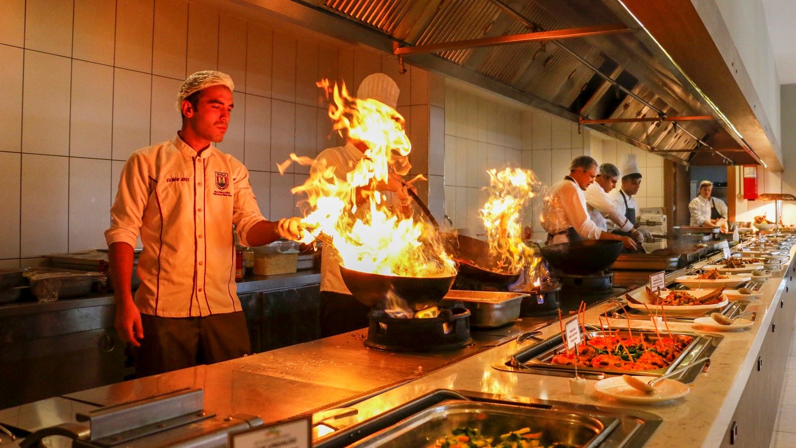 restaurants-restaurants