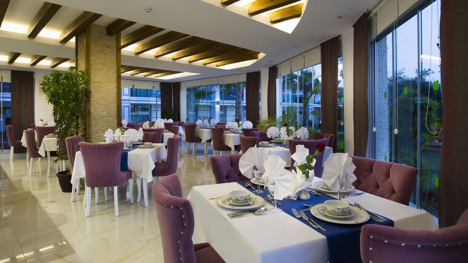 restaurants-main-restaurant