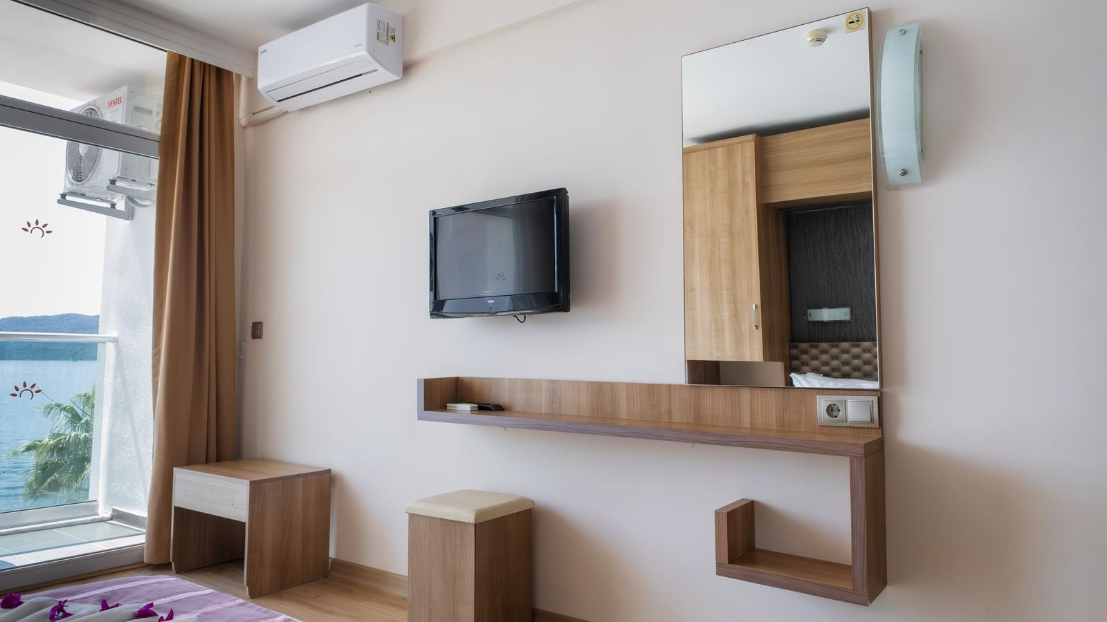 rooms-sea-view-standard