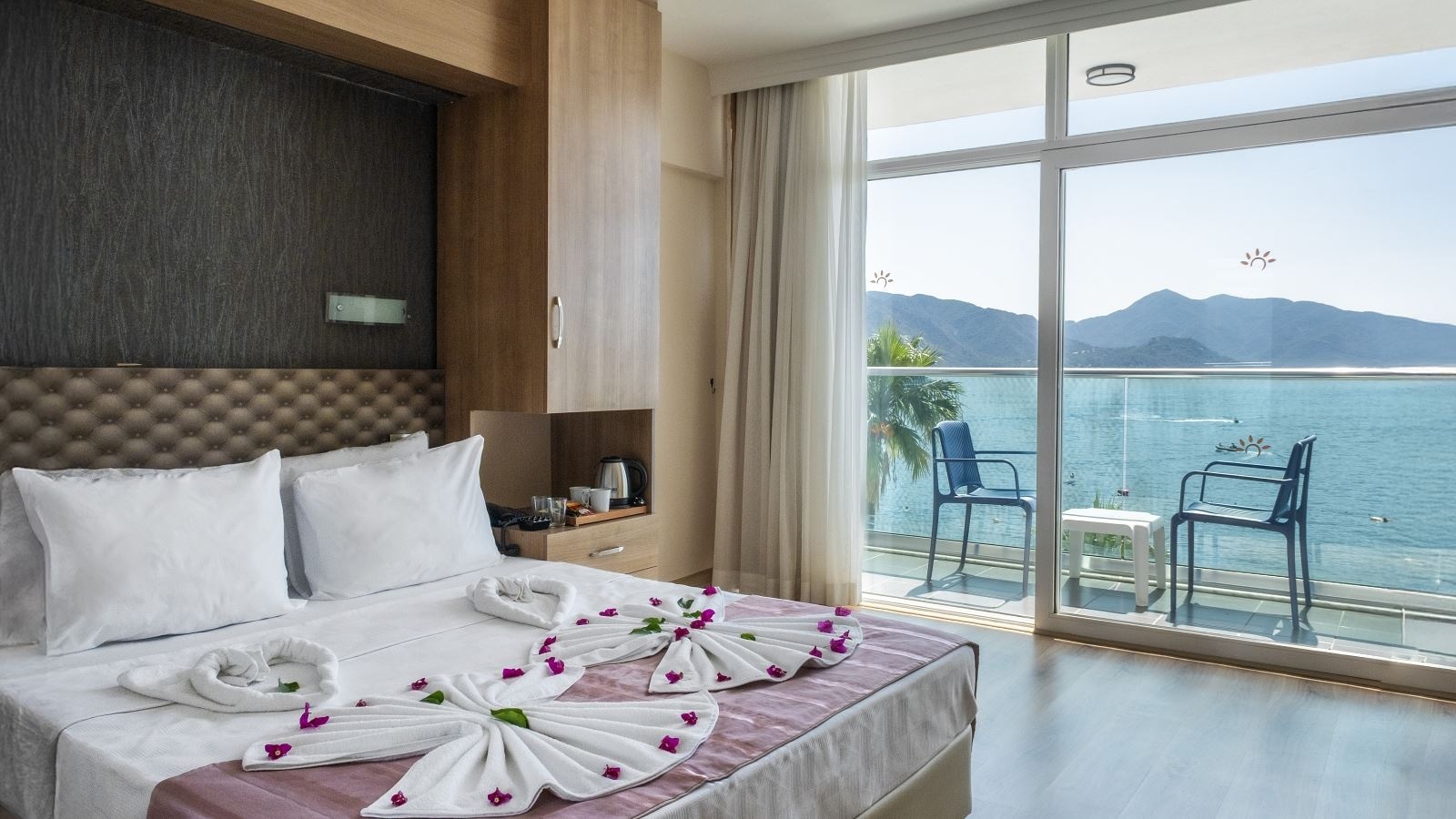 rooms-sea-view-standard