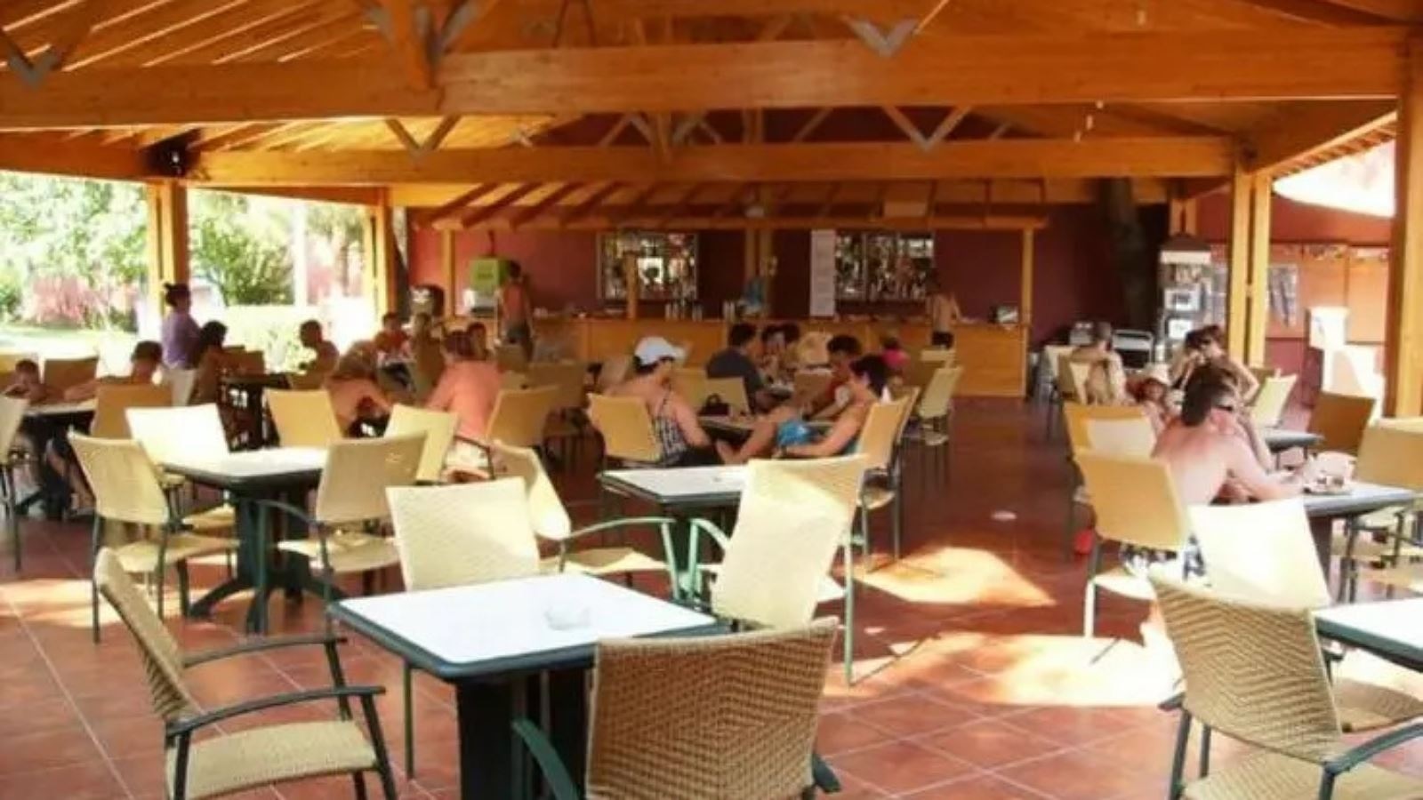 restaurants-main-restaurant