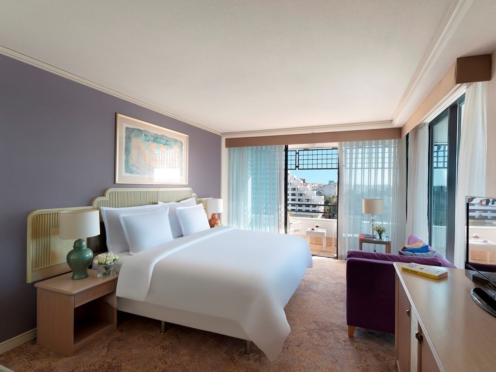 rooms-family-terrace