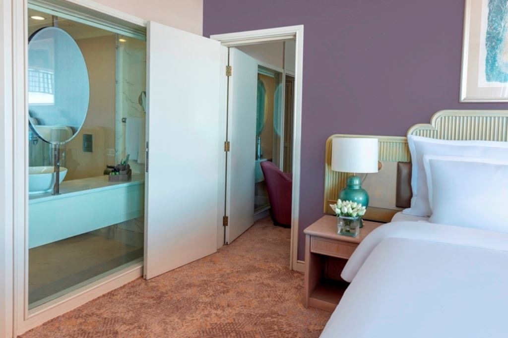 rooms-family-terrace