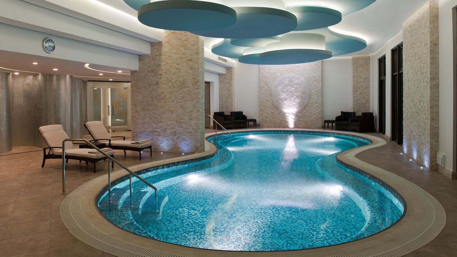 pools-indoor-pool