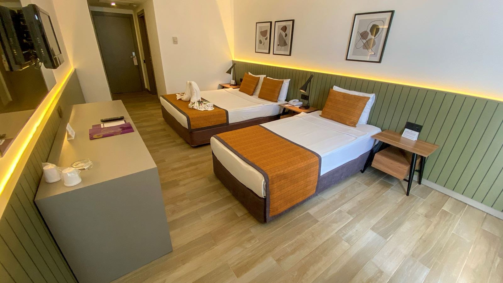rooms-hotel-standard-room
