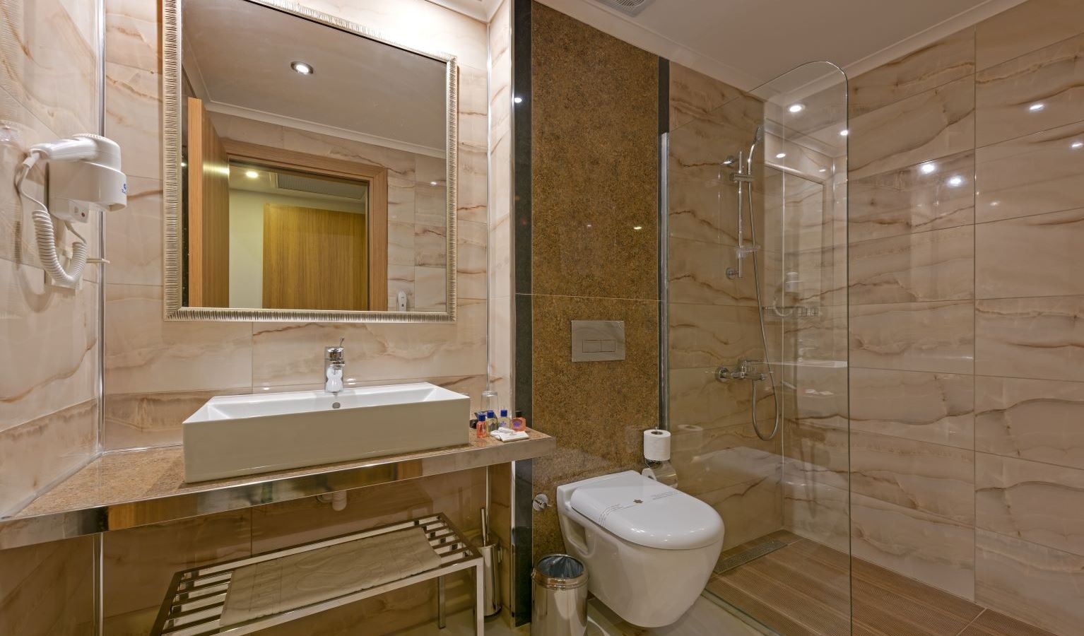 rooms-standard-room-sea-view