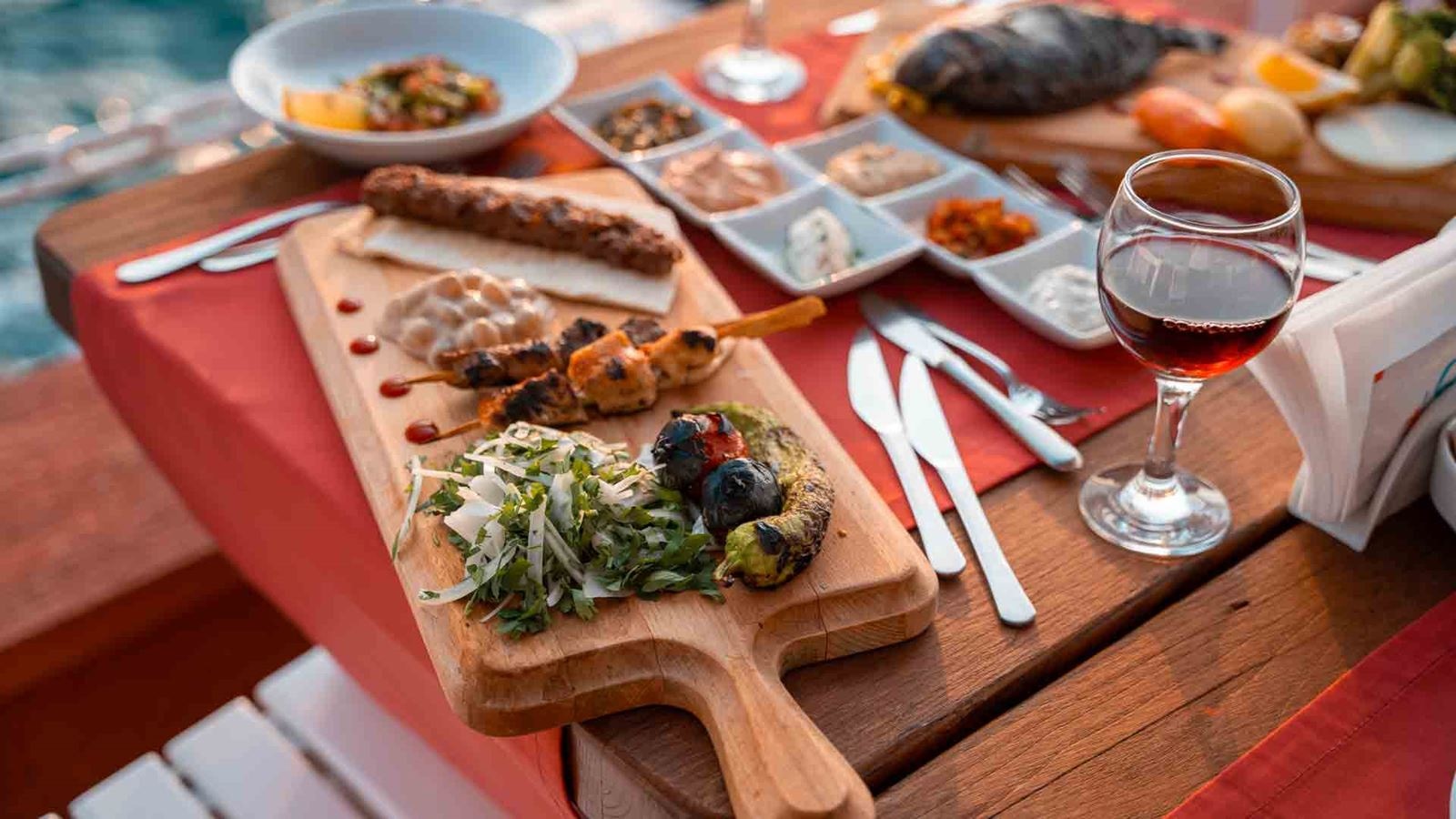 restaurants-sunset-otoomon-restaurant