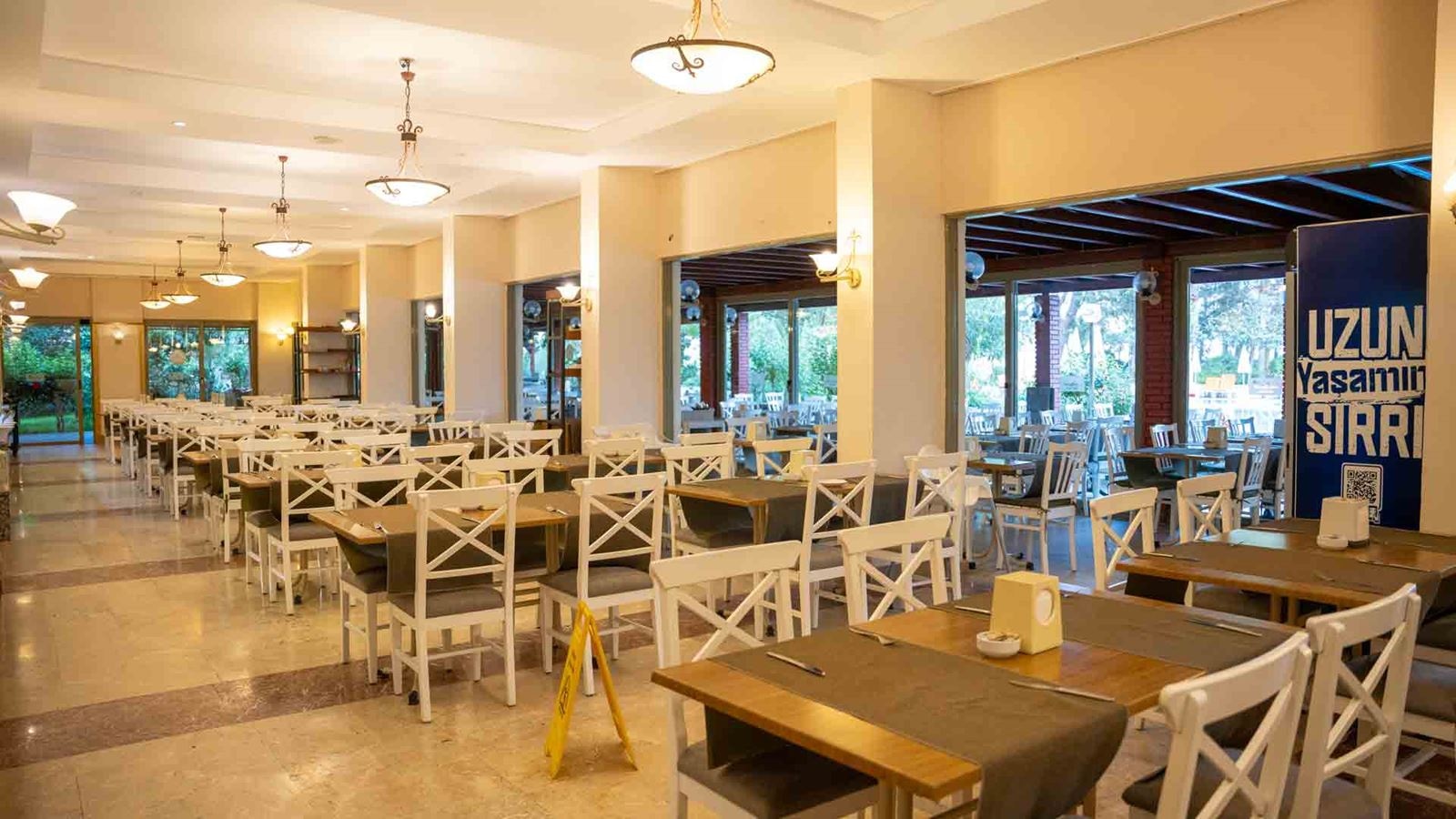 restaurants-main-restaurant