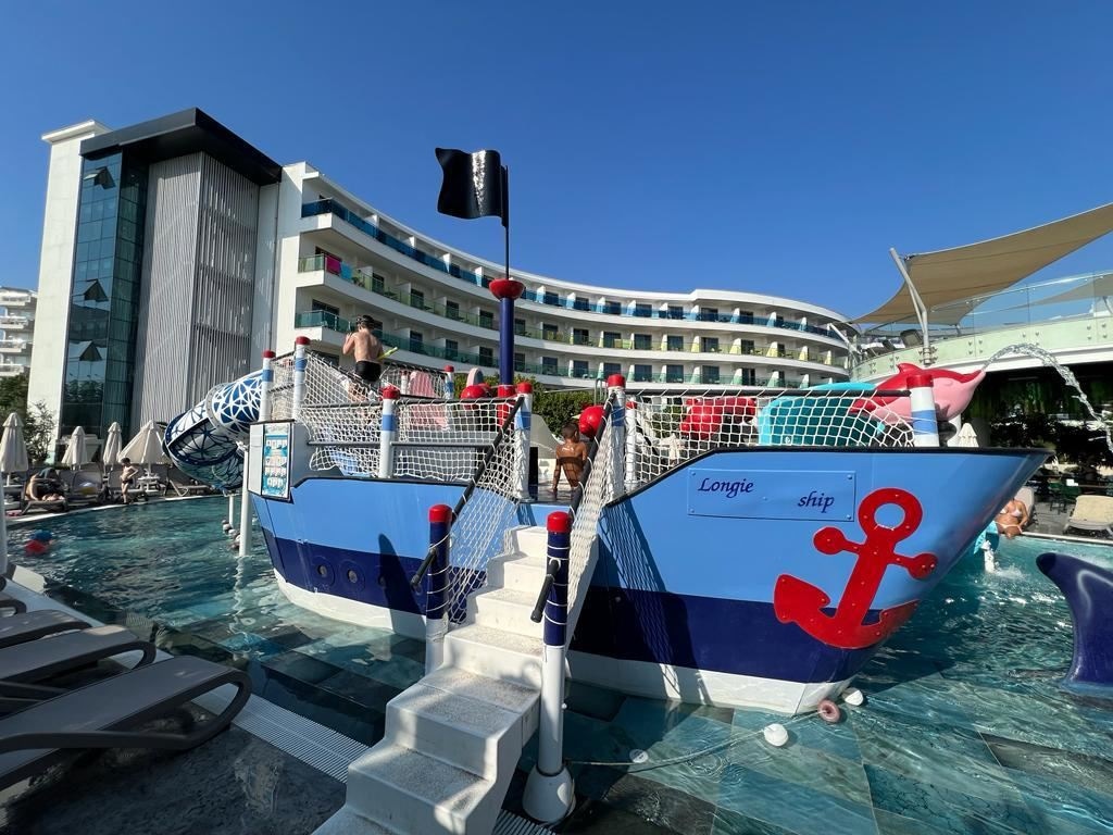 water-park-water-park