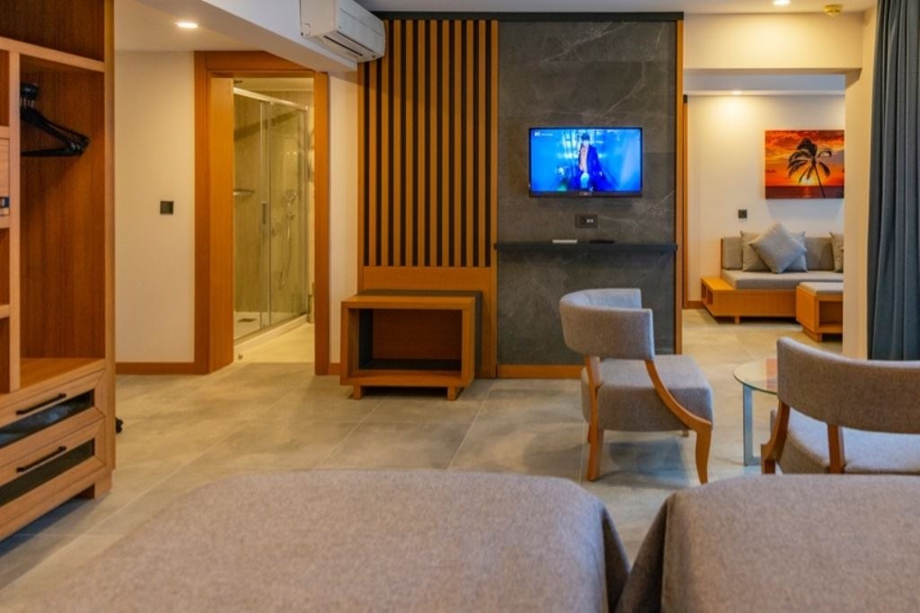 rooms-superior-garden-room