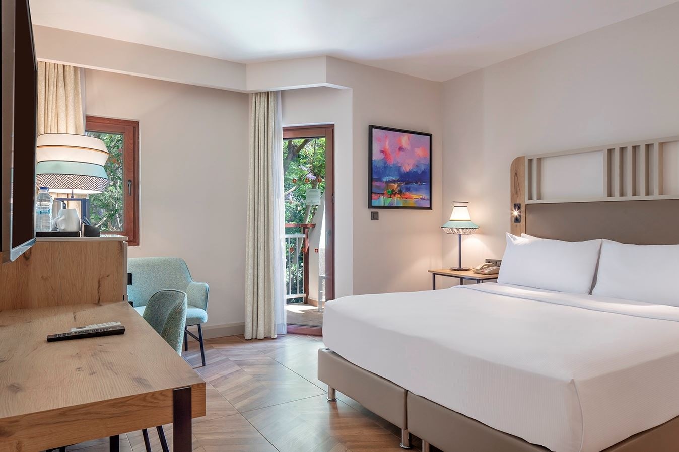 rooms-club-guest-room