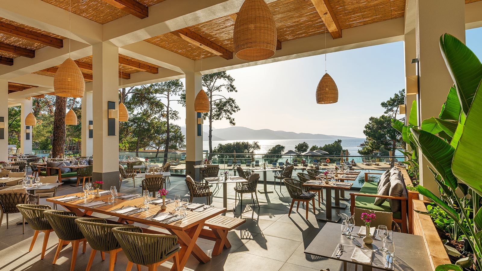 restaurants-turquoise-main-restaurant