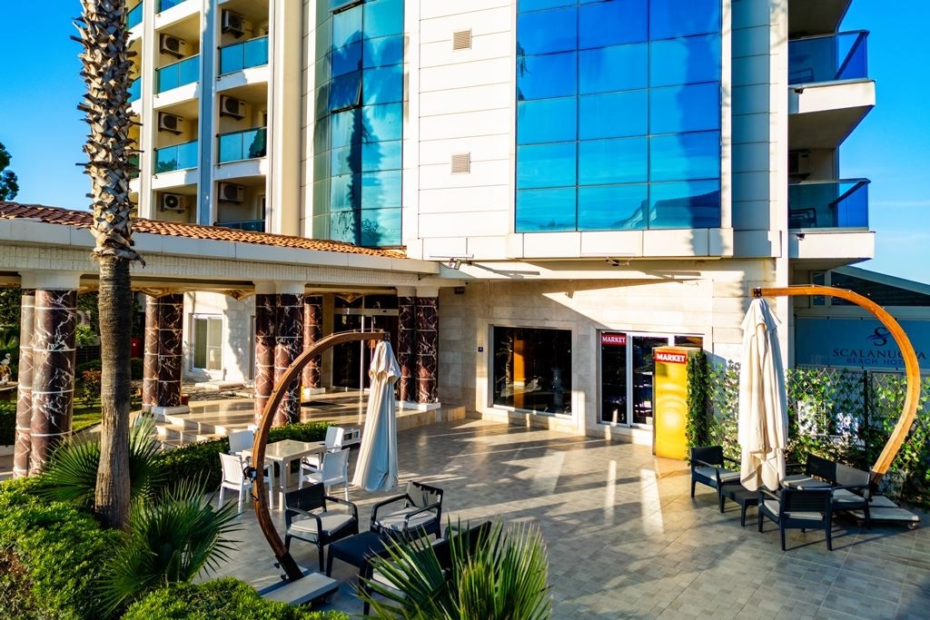 general-main-building