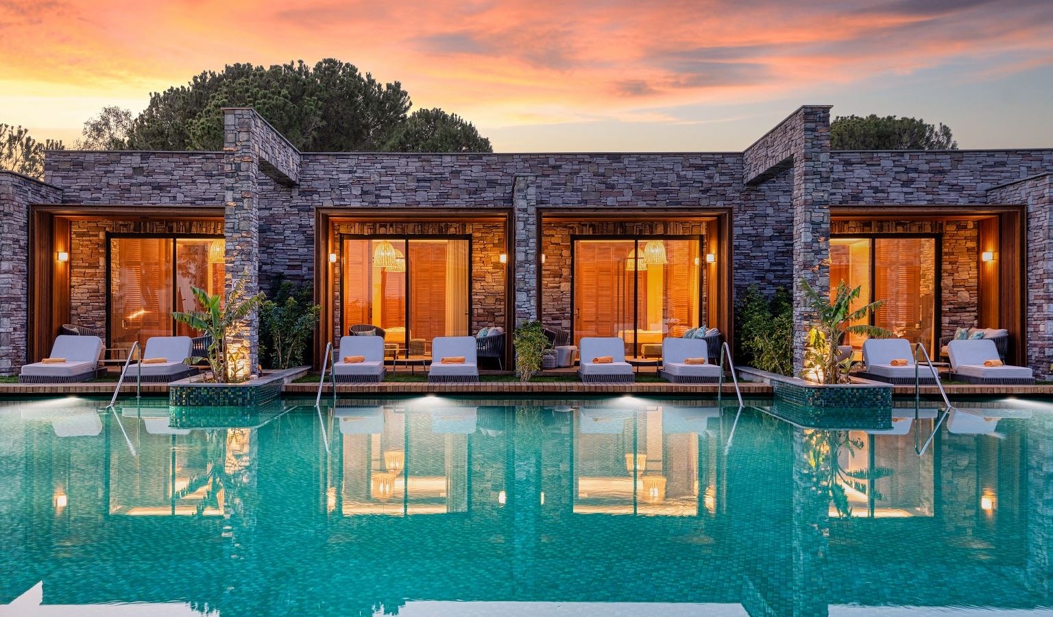 rooms-luxury-lagoon-suite