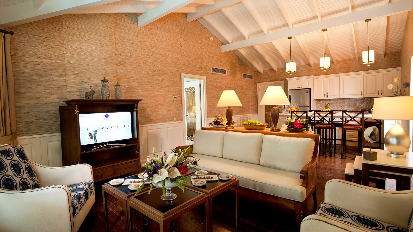 rooms-swim-up-villa--3-bedrooms