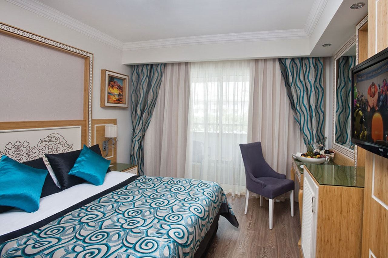 rooms-family-room-roh