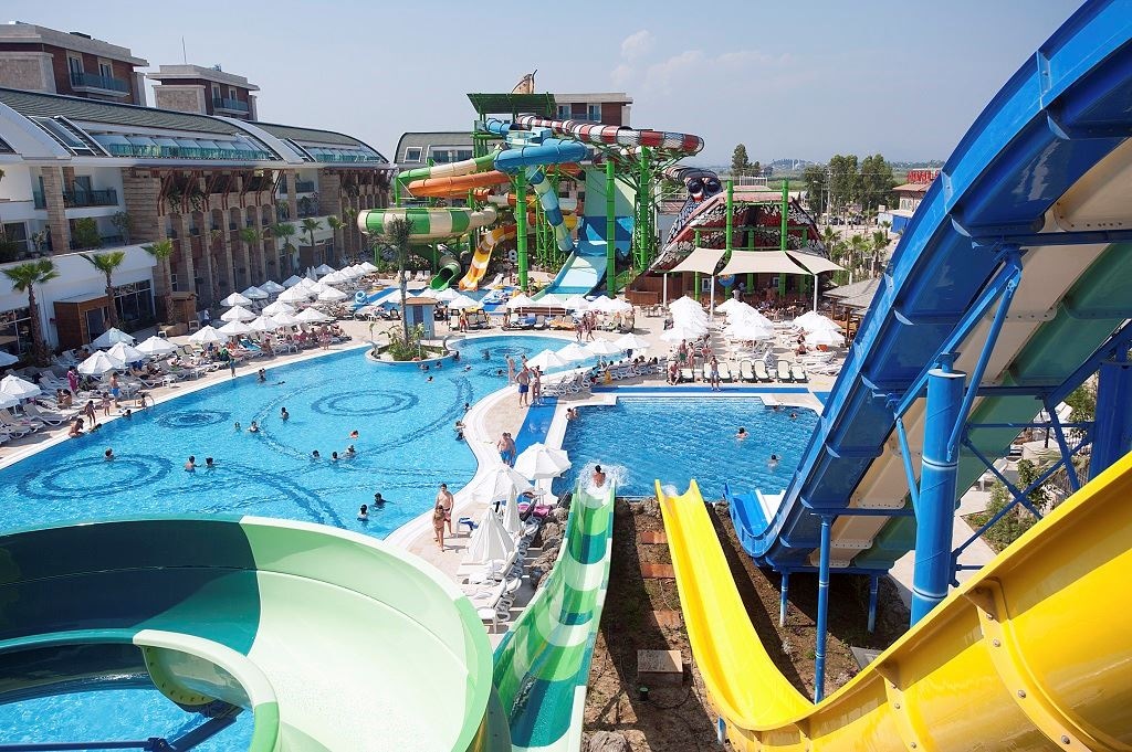 water-park-water-park