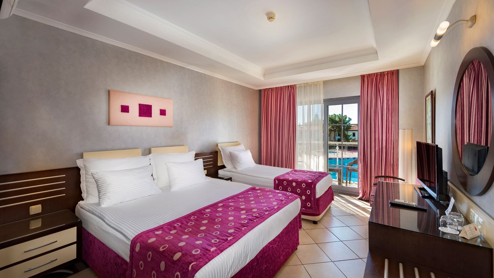 rooms-standart-hotel-room