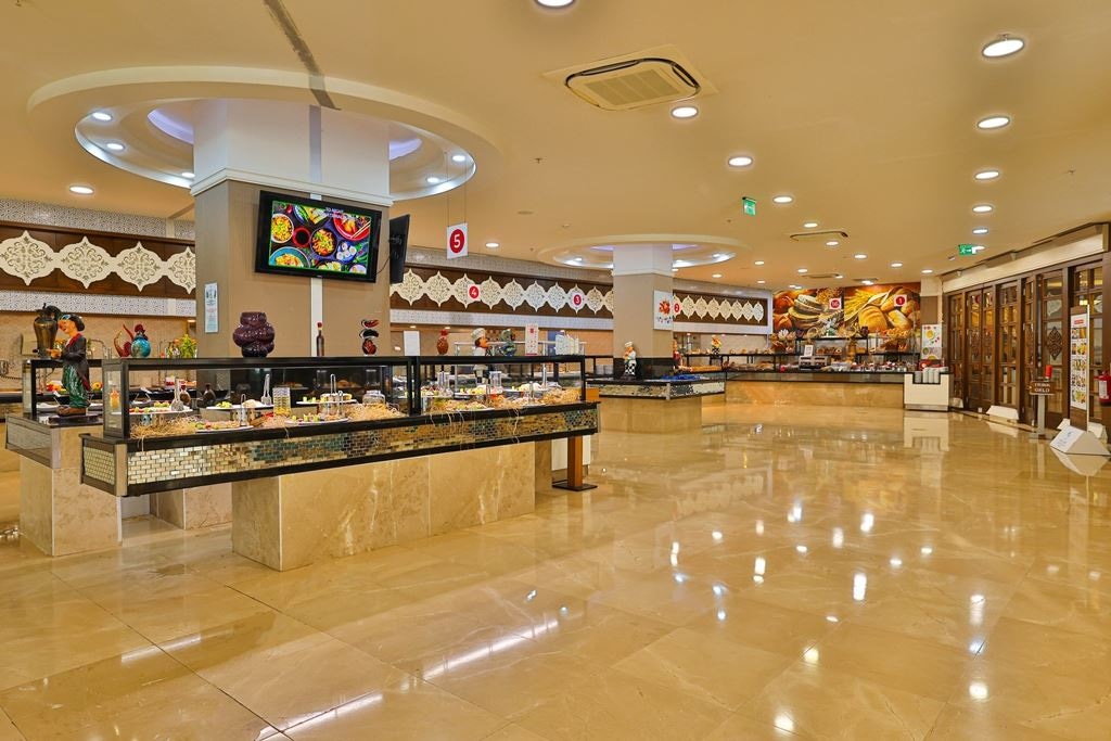 restaurants-sunset-main-restaurant