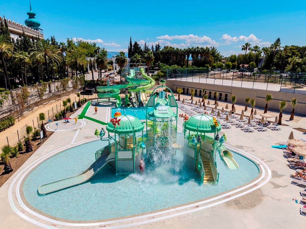 water-park-water-park