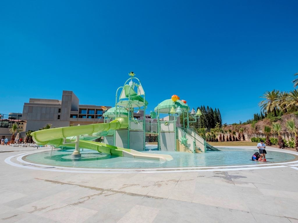 water-park-water-park