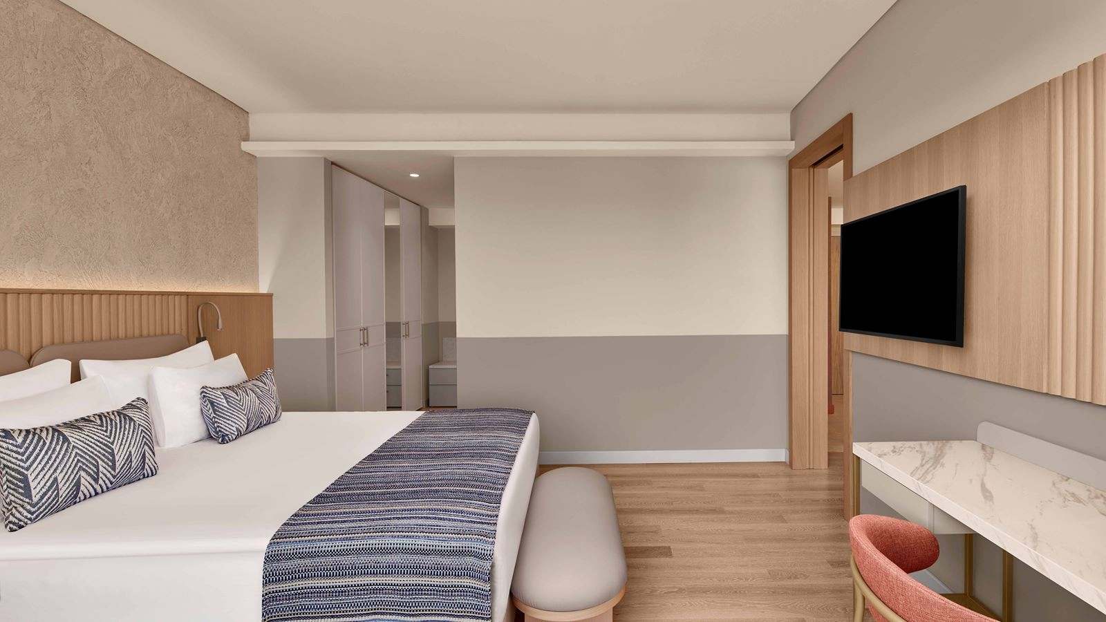 rooms-family-penthouse-with-jacuzzi-on-terrace