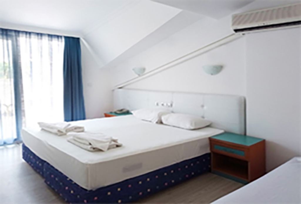 rooms-family-room-two-bedrooms