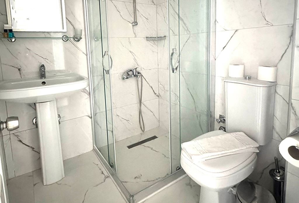 rooms-family-room-two-bedrooms