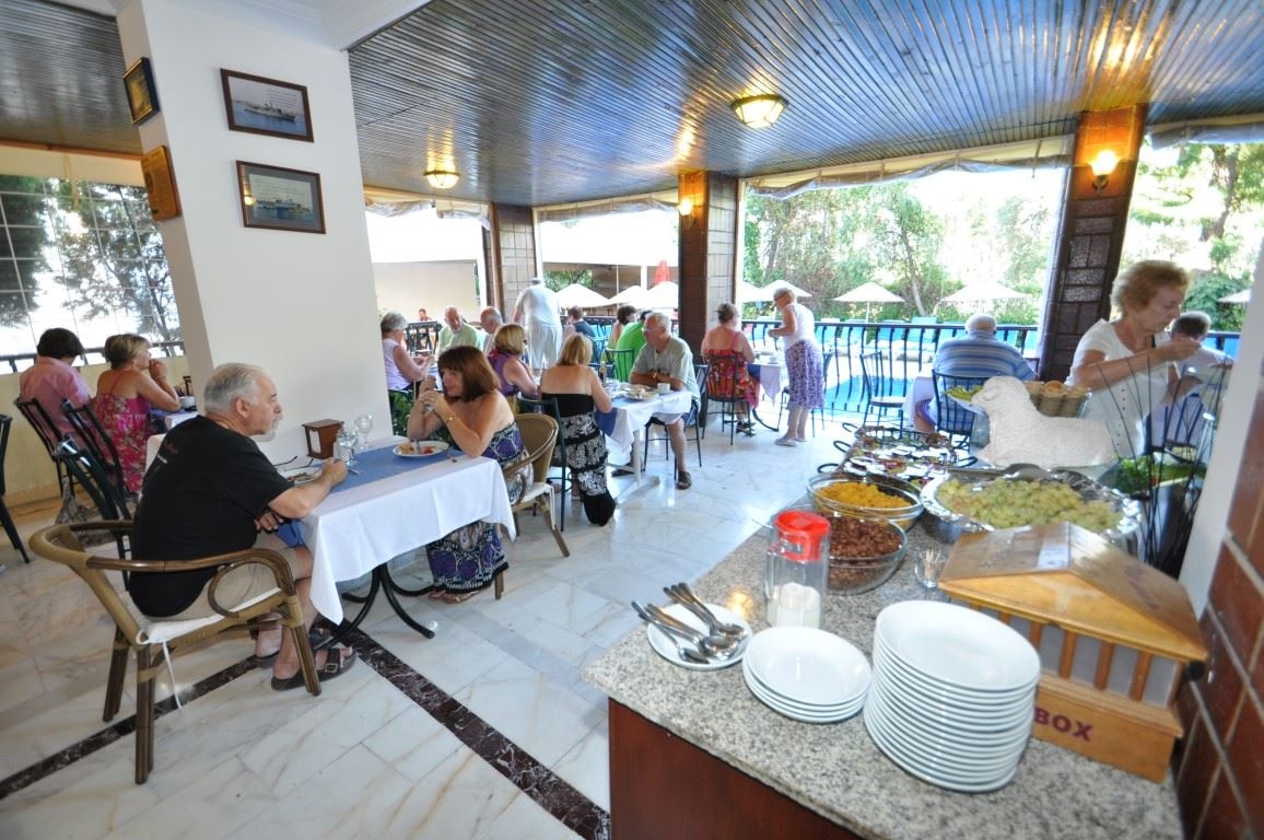 restaurants-indoor-restaurant