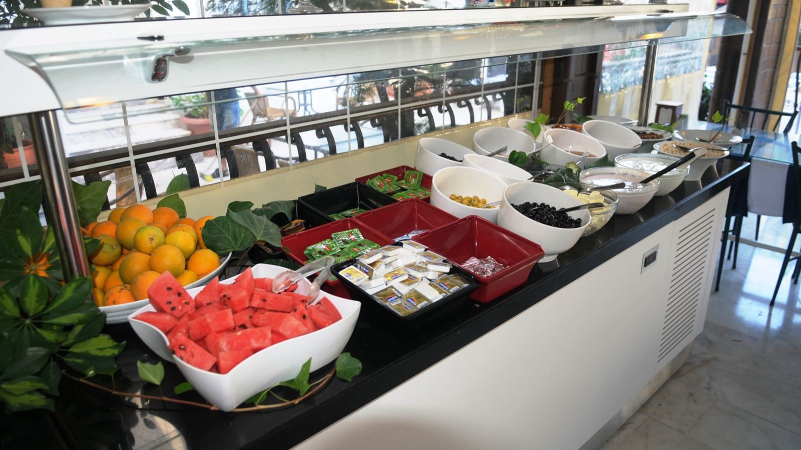 restaurants-indoor-restaurant