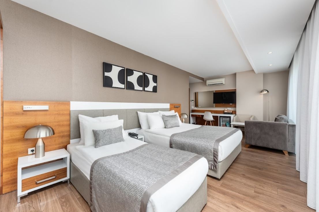 rooms-family-room-2-bedroom