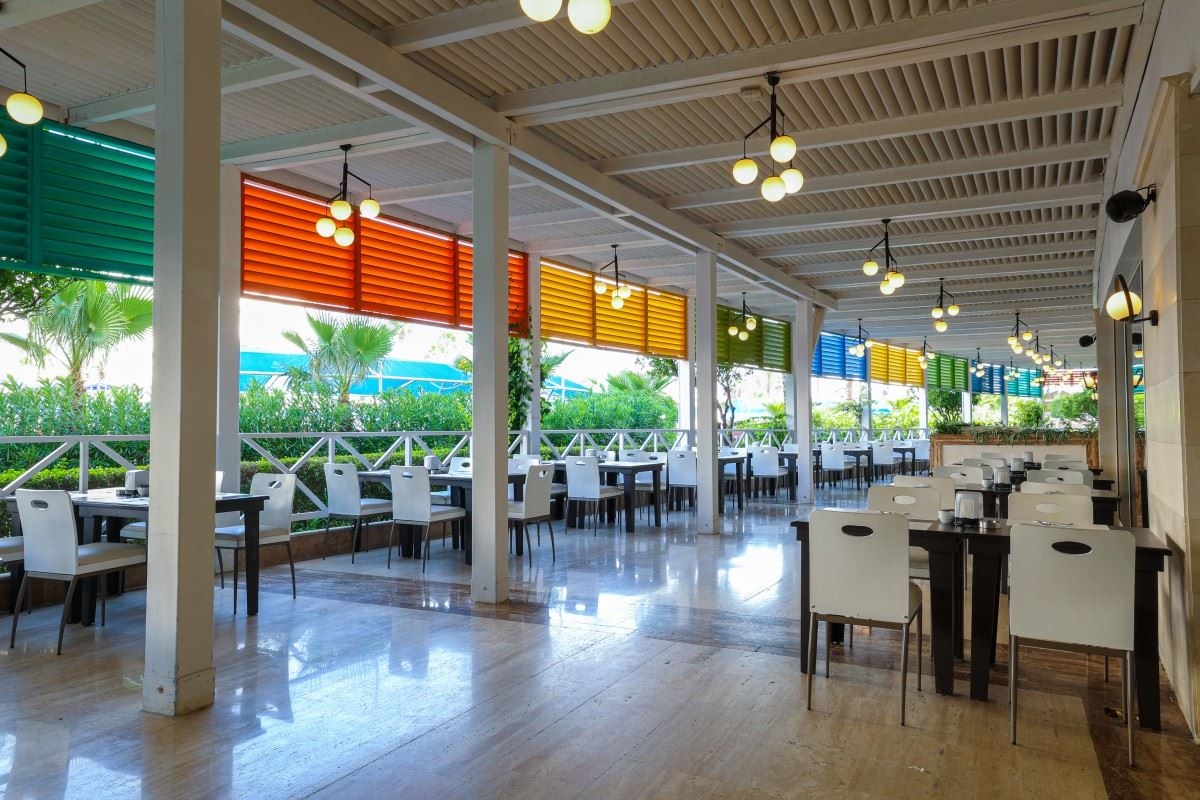 restaurants-admiral-restaurant