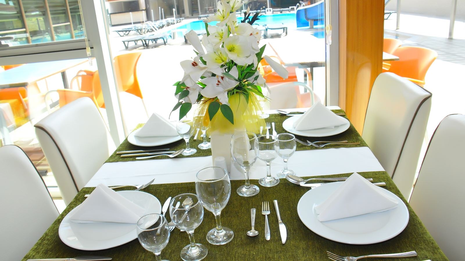 restaurants-main-restaurant