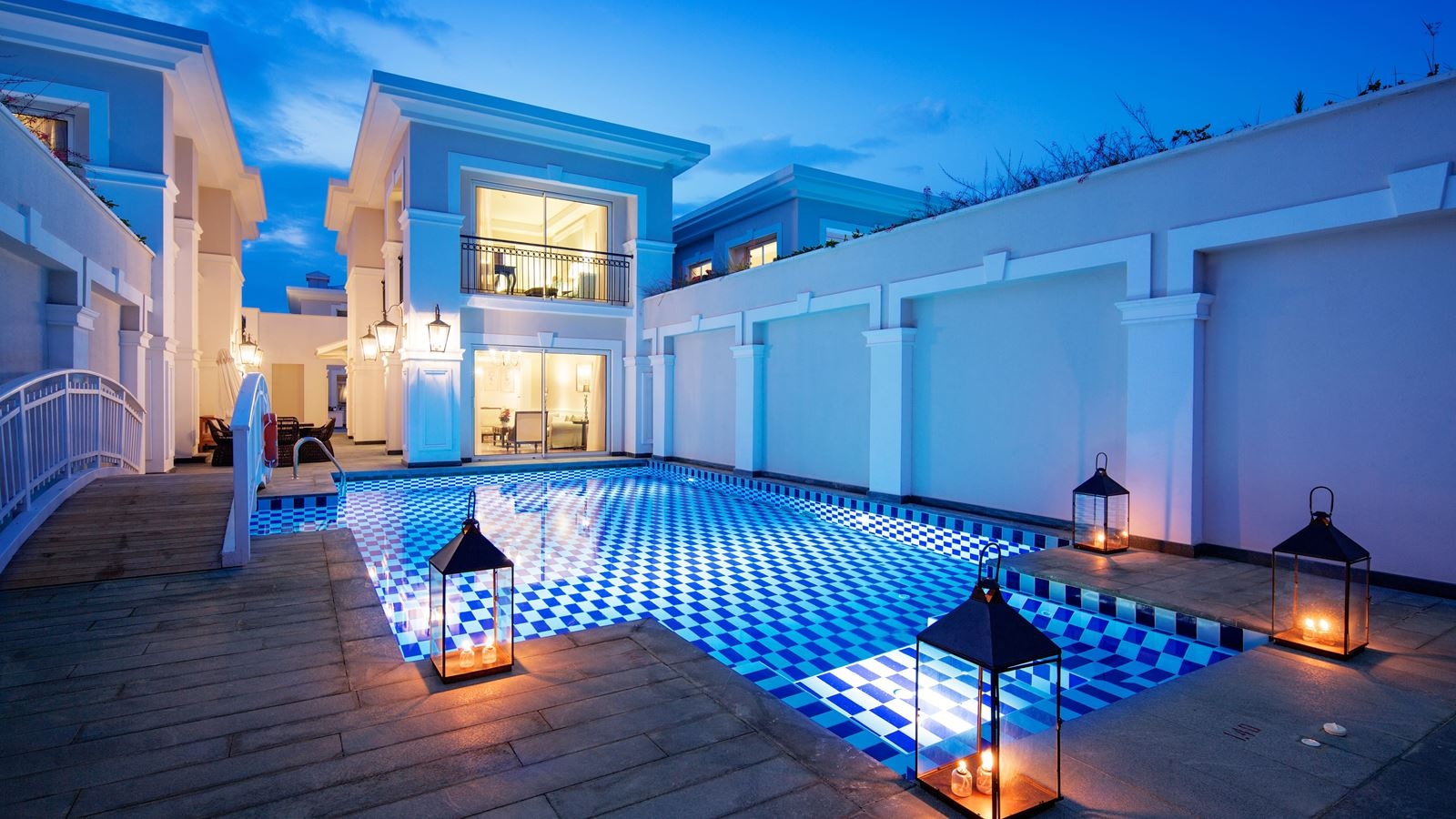 rooms-design-pool-villa