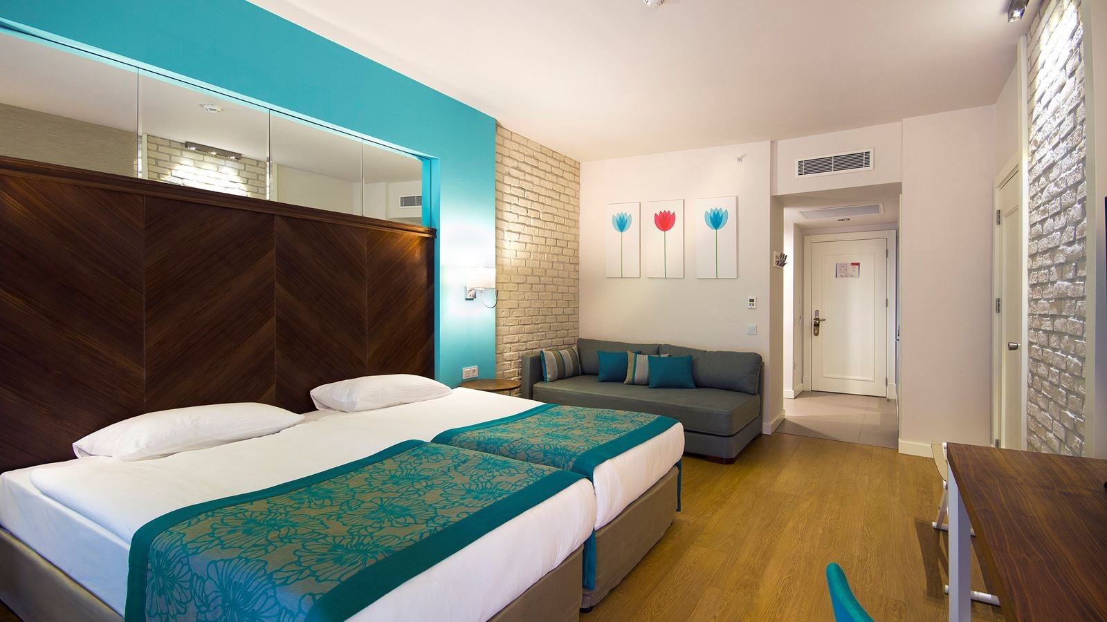 rooms-standard-superior-double-roomroh