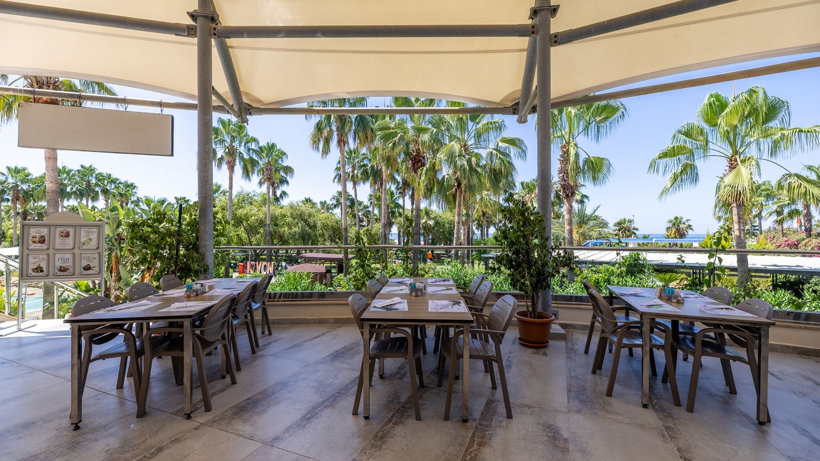 restaurants-cydonia-food-corner