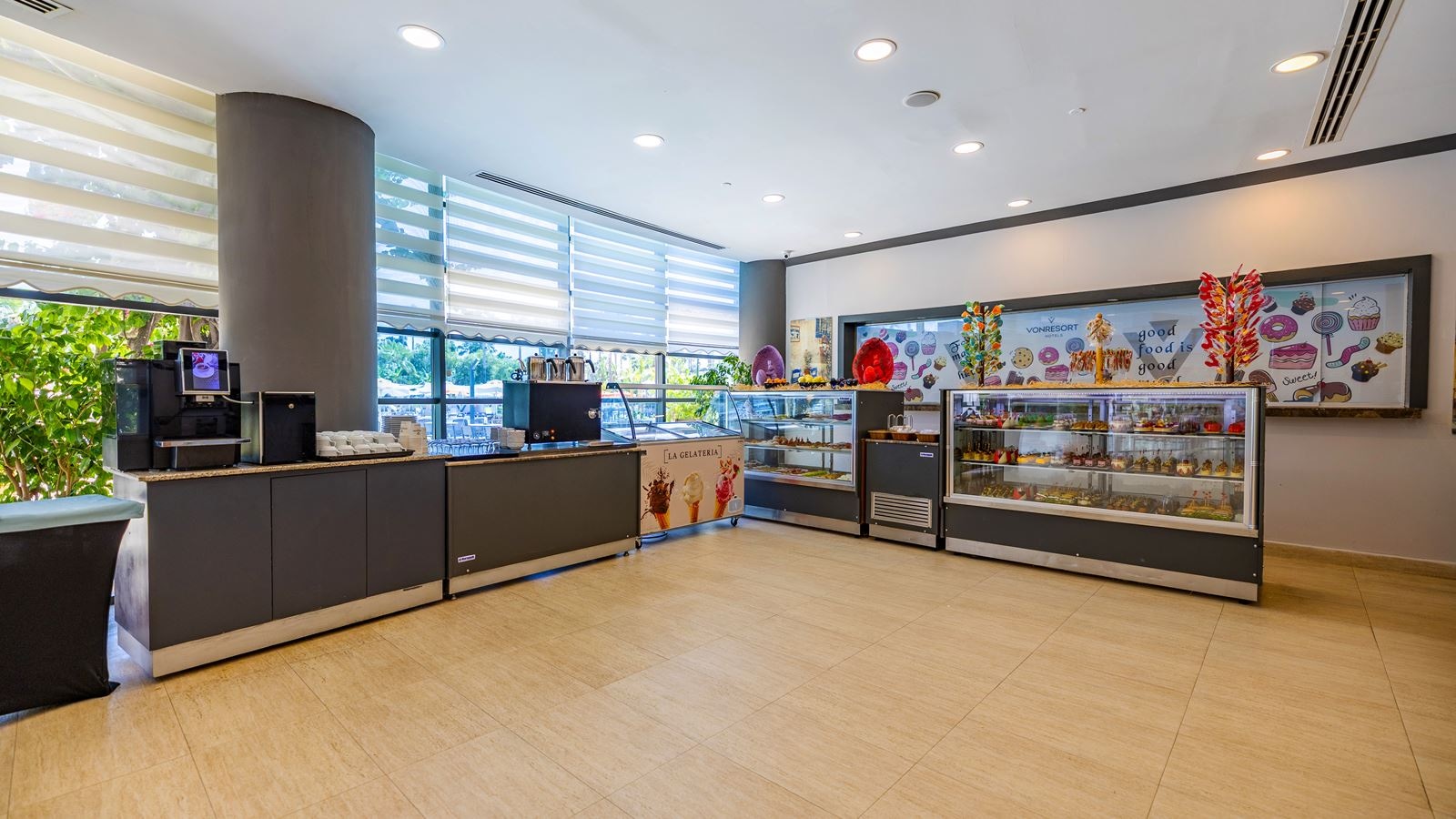 restaurants-fragaria-patisserie