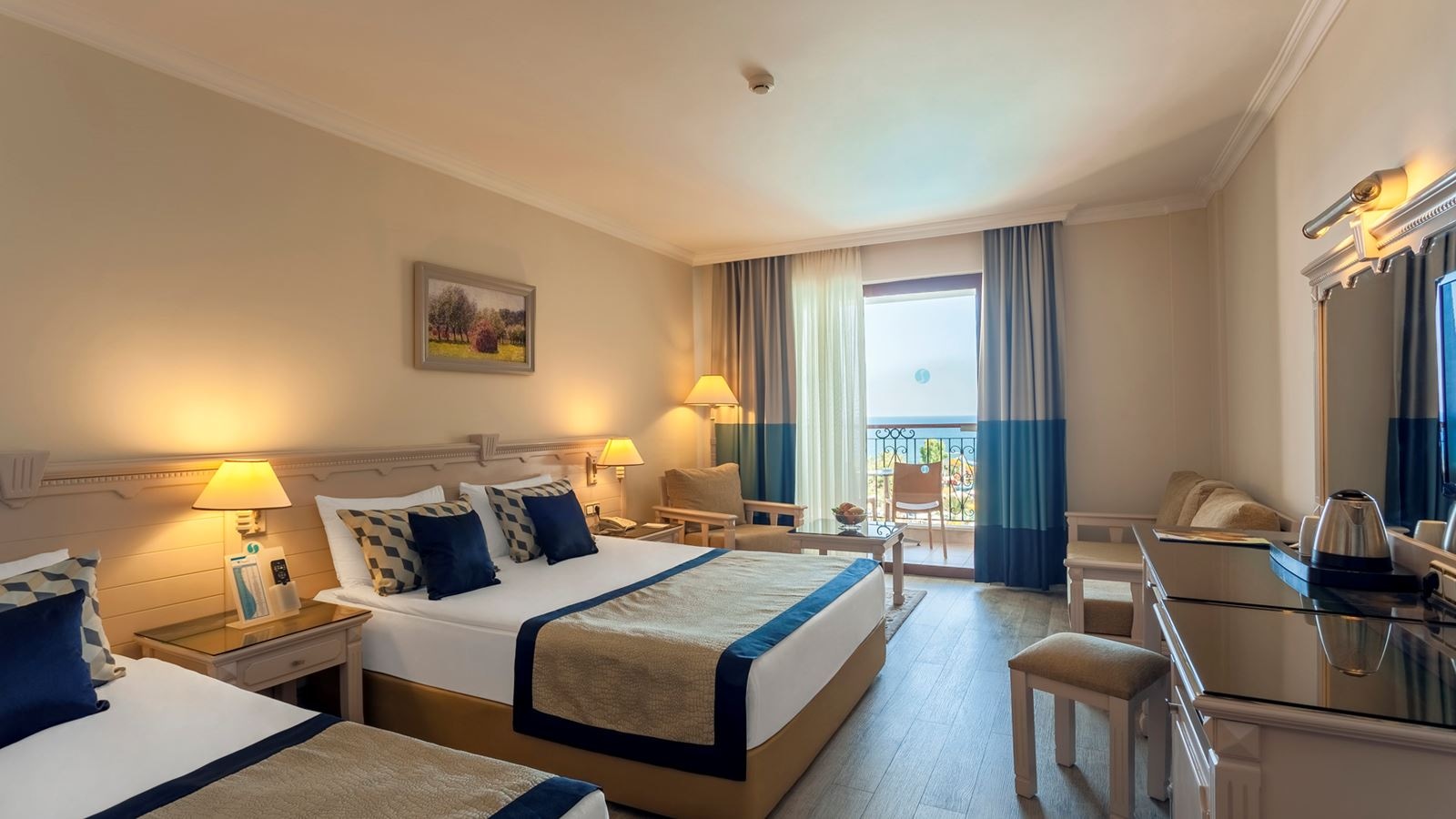 rooms-hotel-standard-room-direct-sea-view
