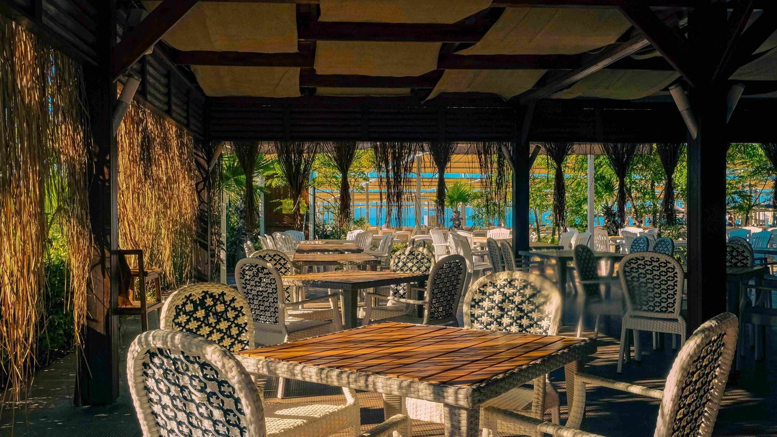 restaurants-snackbar