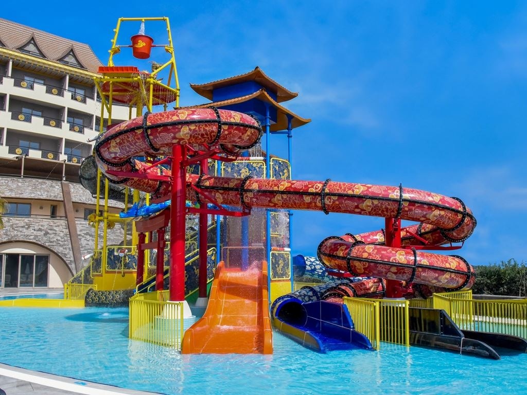 water-park-water-park