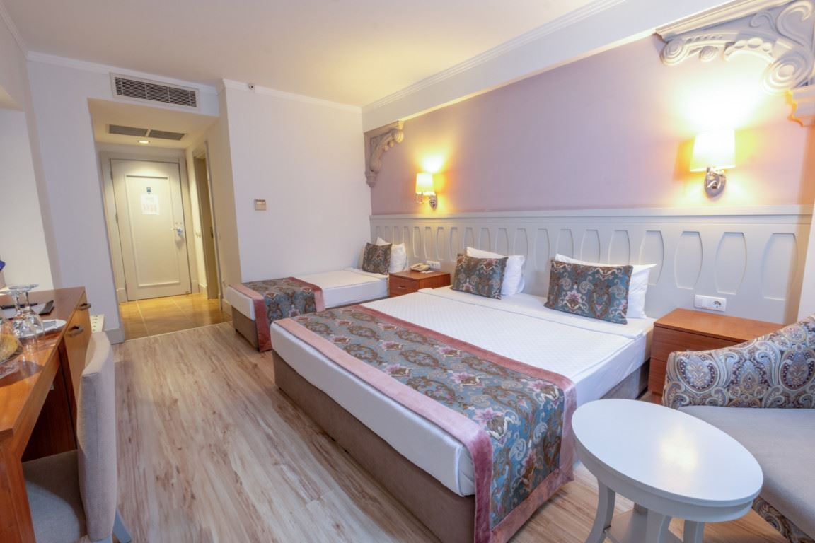 rooms-standard-room-land-view