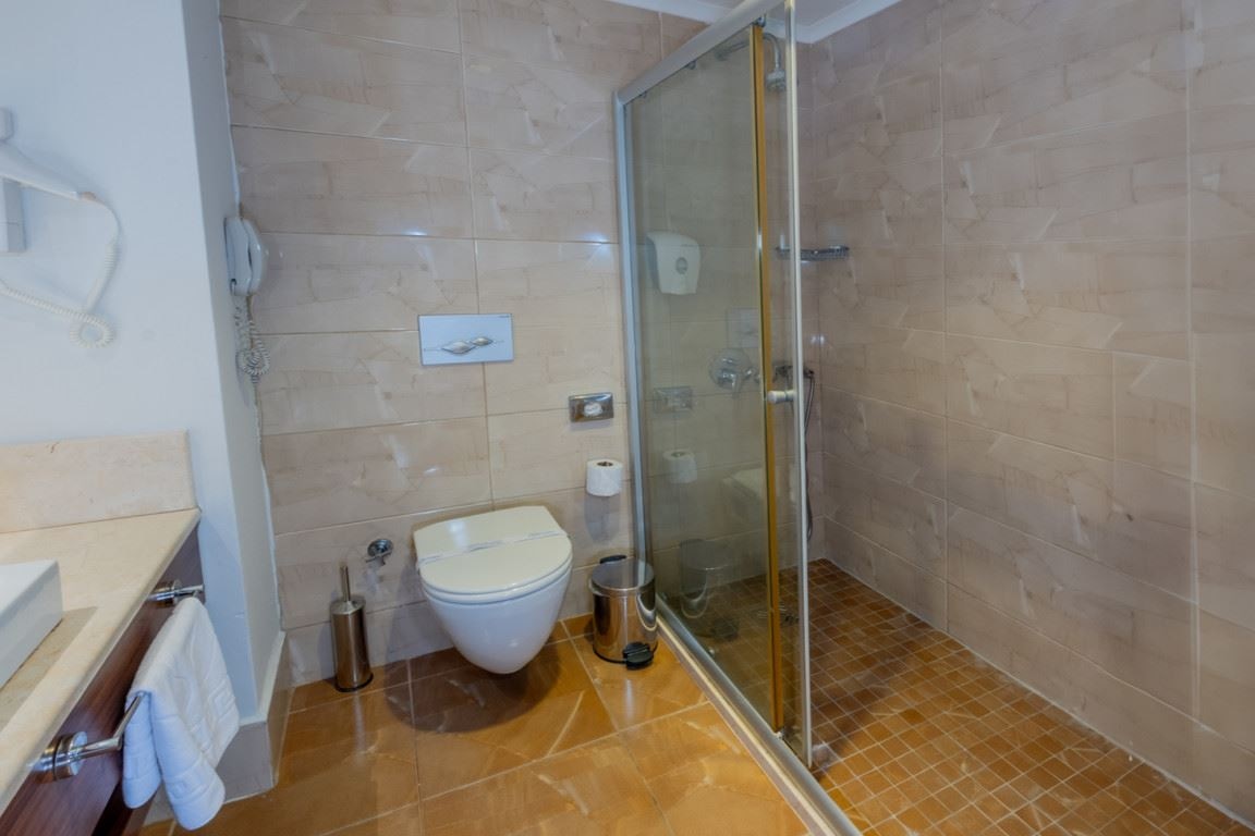 rooms-deluxe-room-sea-view