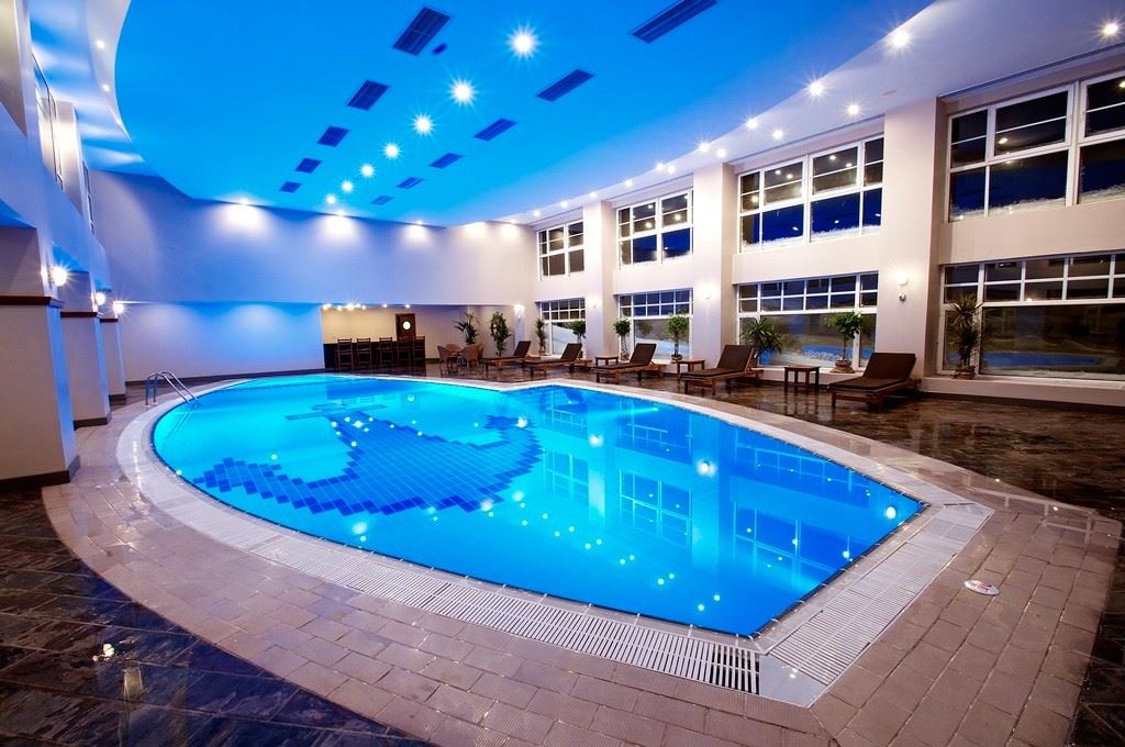 pools-indoor-pool