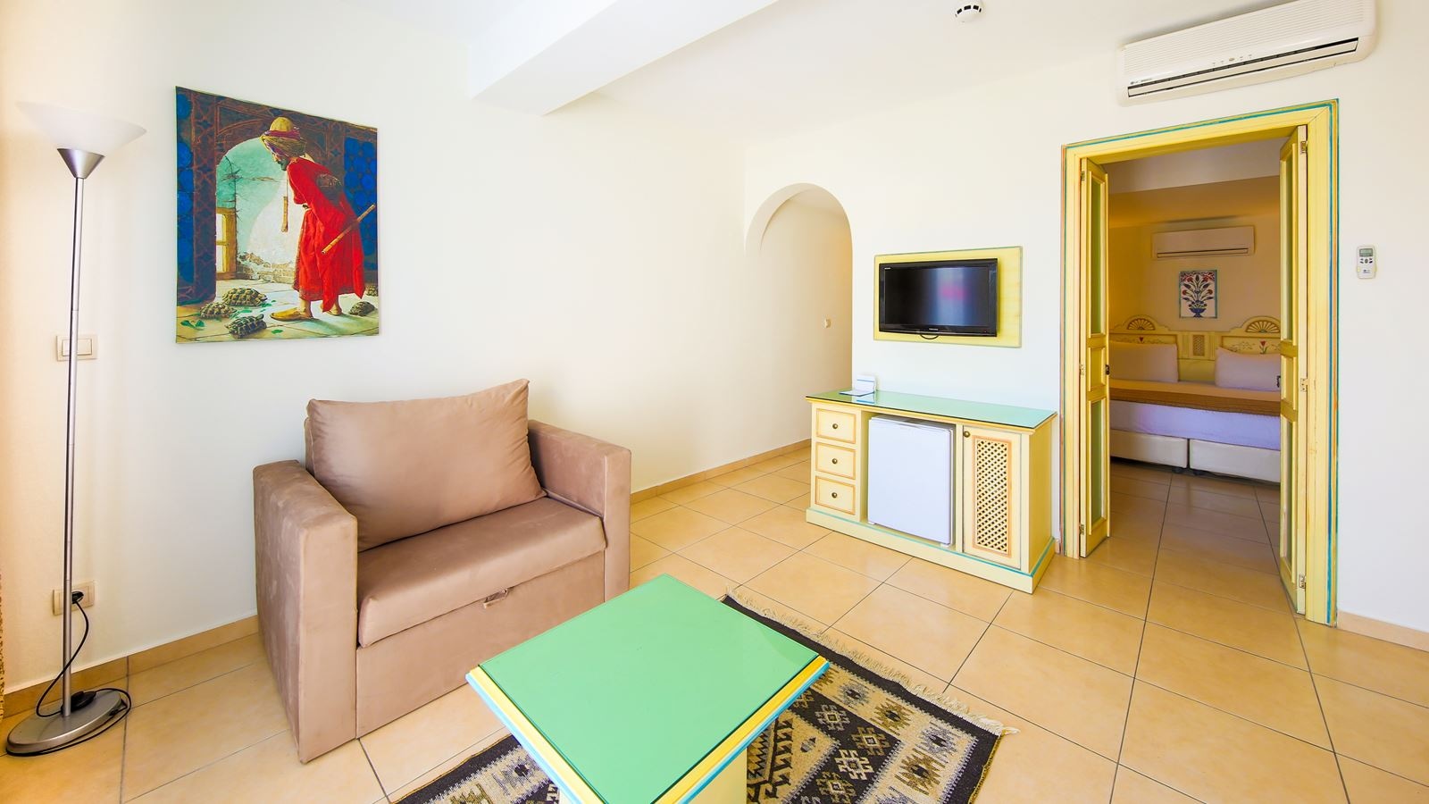 rooms-family-room-seaview