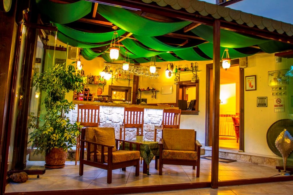 restaurants-ana-restoran